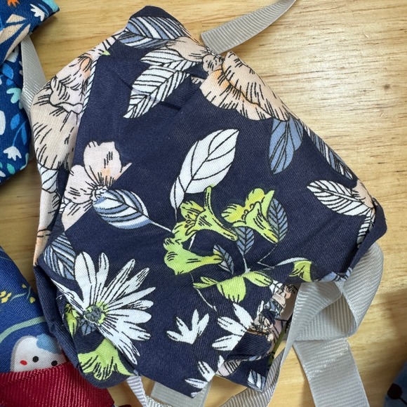 8 Scrub Hat Bouffant Ponytail Caps, Buttons Washable Reusable Cotton Prints - Picture 10 of 11